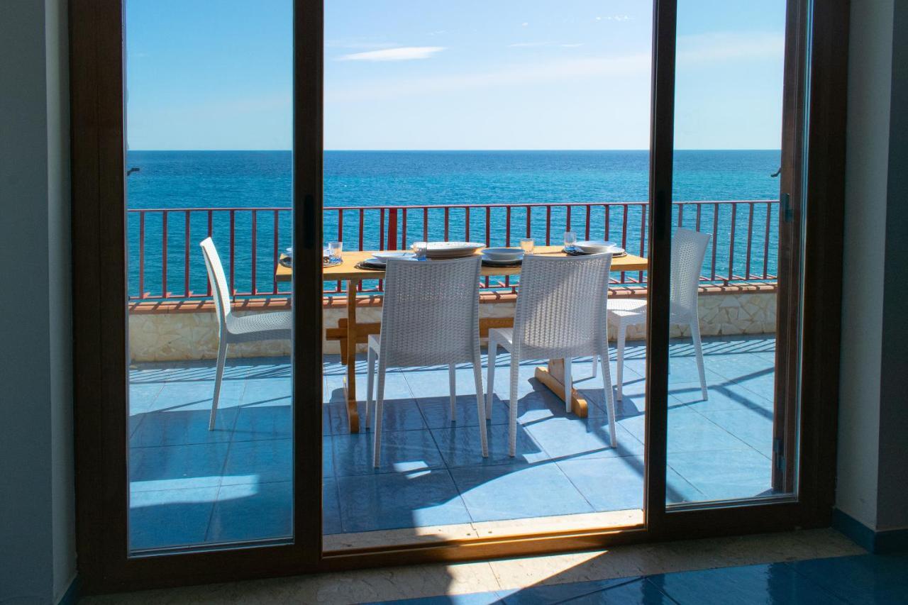 Beach House Acquamarina Letojanni Εξωτερικό φωτογραφία