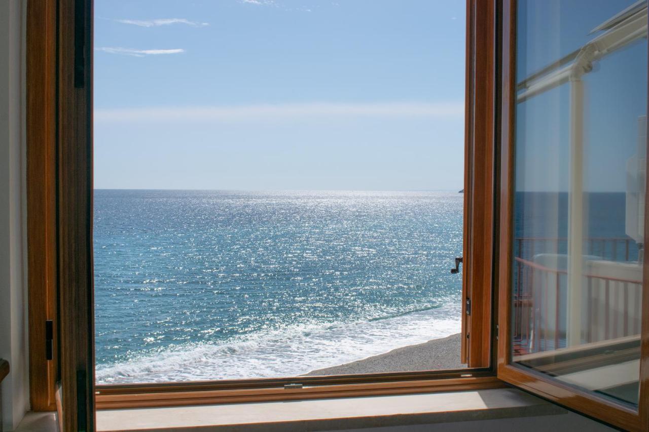 Beach House Acquamarina Letojanni Εξωτερικό φωτογραφία